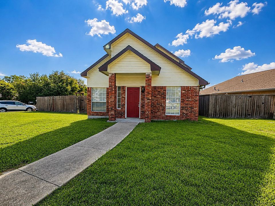 1st image of 510 E Stone Cir