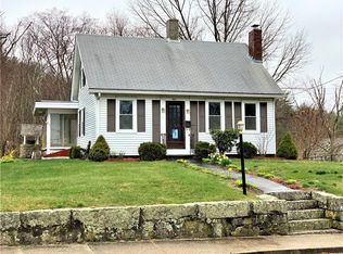 135 Hill St, Coventry, RI 02816