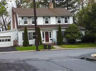 300 N 5th St #1, Stroudsburg, PA 18360