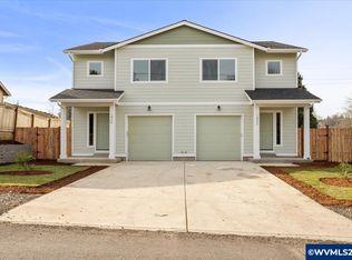 1922 18th Ave, Sweet Home, OR 97386