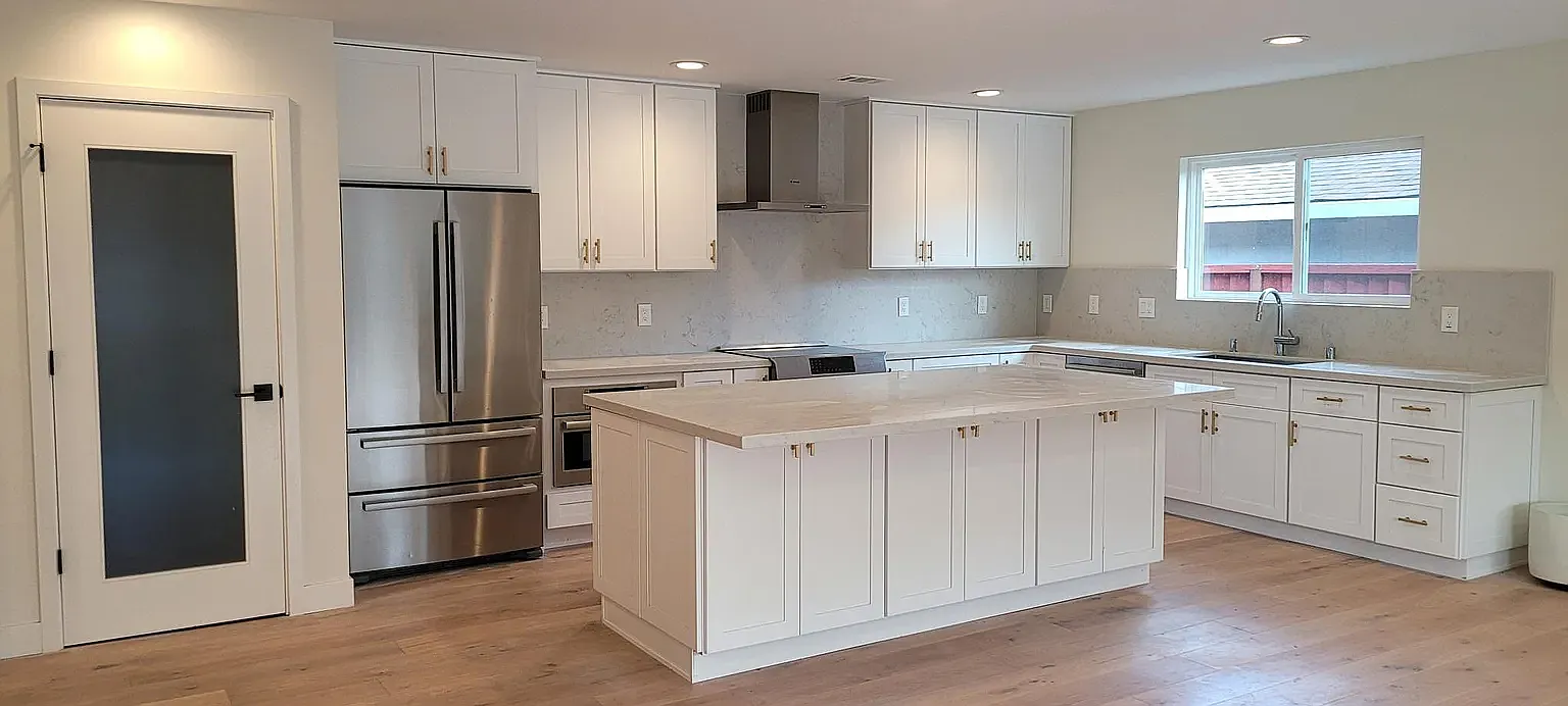 3 bed, 1425 sqft, $6,000 — Photo 1