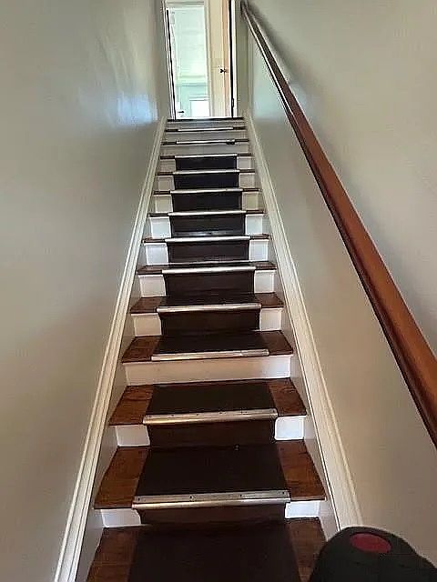 Stairs up