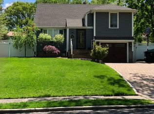 249 Jefferson Ave, Paramus, NJ 07652