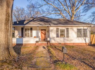 17 N Terrace Ave SE, Lindale, GA 30147