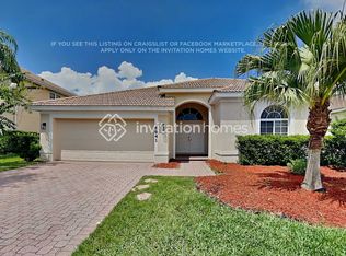 6941 74th Street Cir E, Bradenton, FL 34203