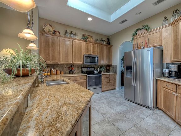 3rd image of 2813 Rock Barn Dr