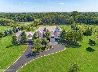 7 Jennifer Ct, Barrington, IL 60010