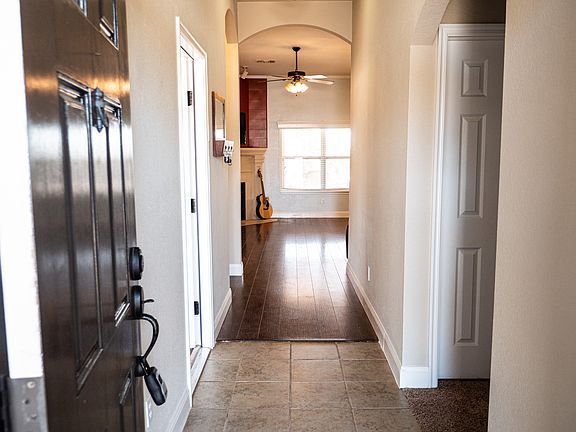3rd image of 2509 Caribou Ct