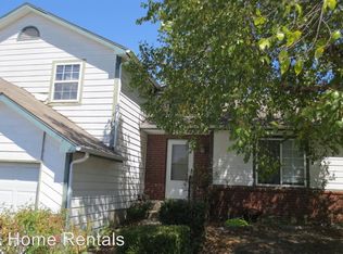2736 SW Parkway, Wichita, KS 67210