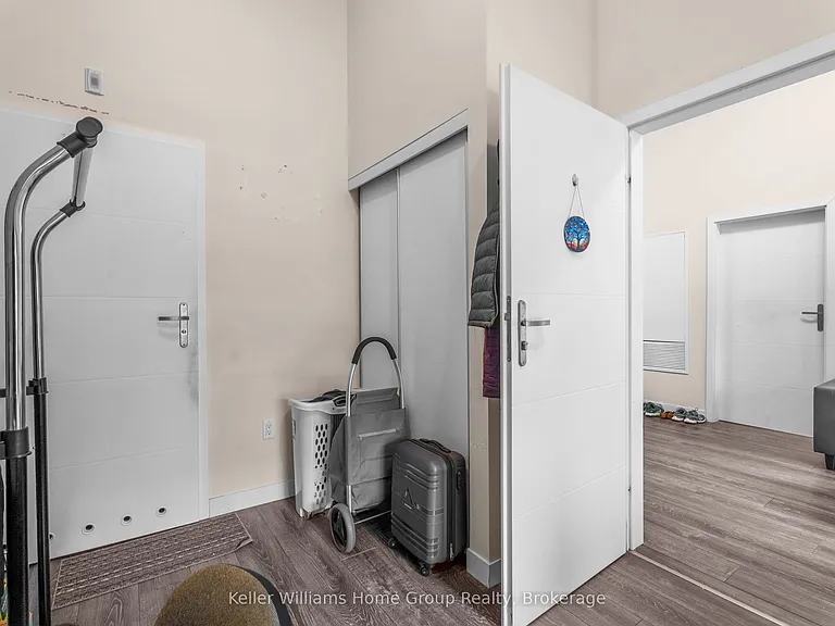 251 Hemlock St #109 — Photo 13