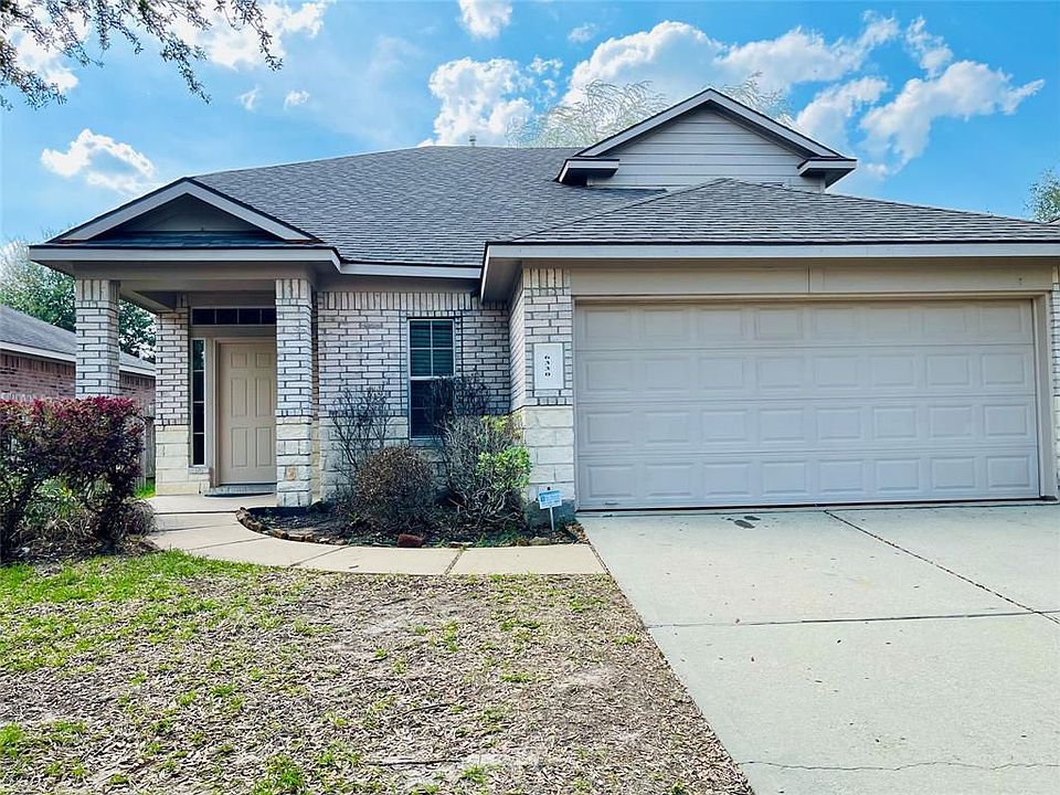 1st image of 6330 Applewood Forest Dr