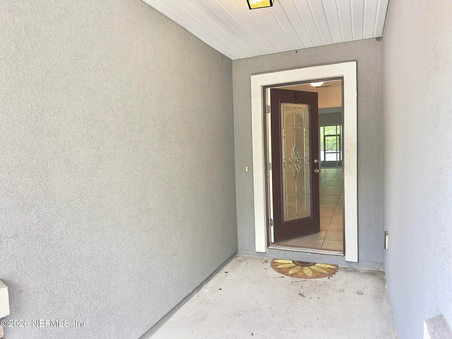4 bed, 3.0 bath, 2037 sqft, $2,500 — Photo 4