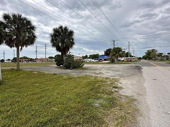 4th image of 310 Hwy 98 N