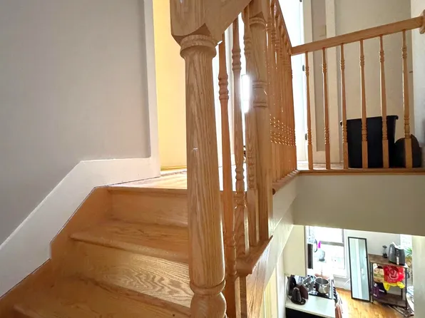 365 Tompkins Avenue image 10 of 14