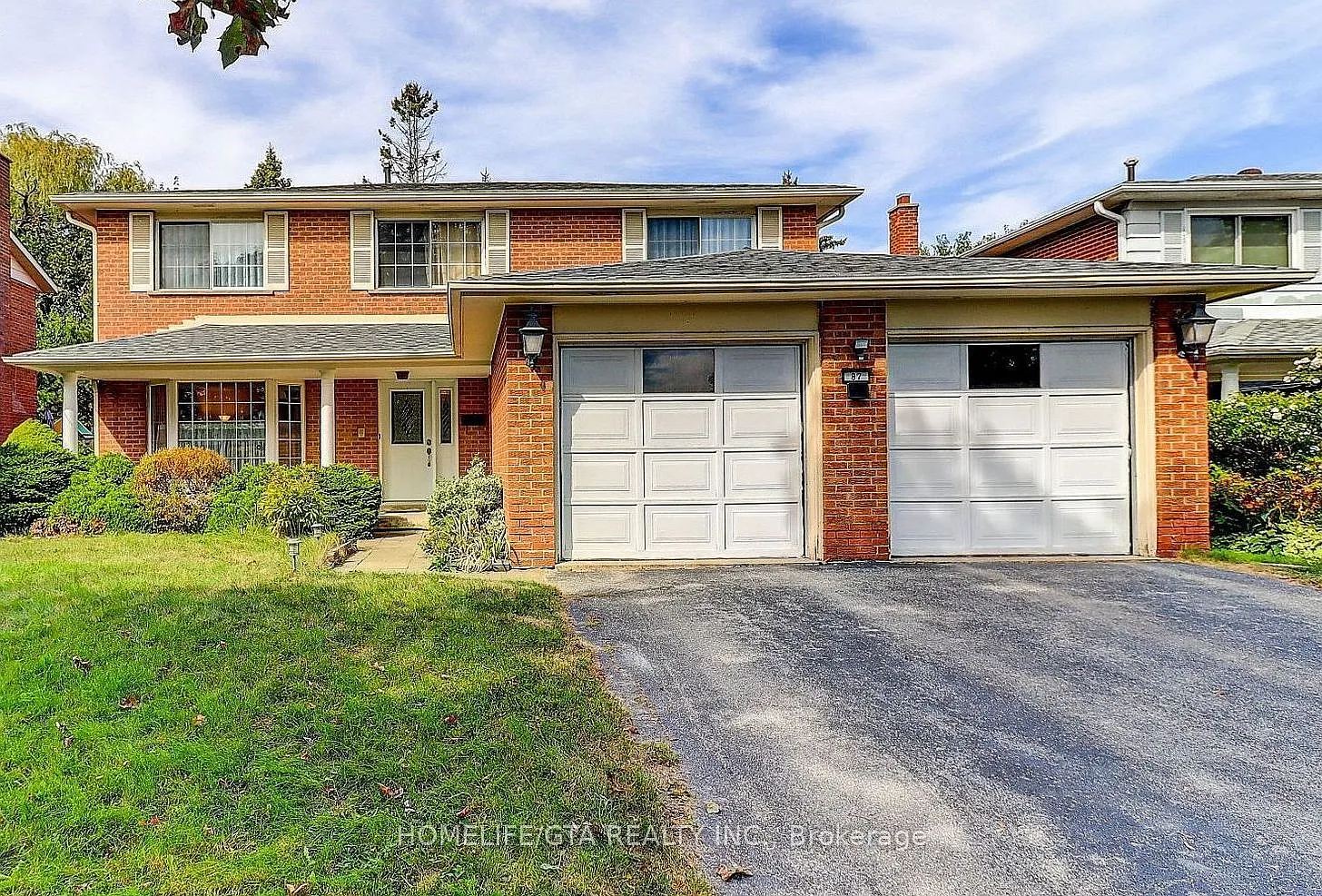 3 bed, $2,000 — Photo 1