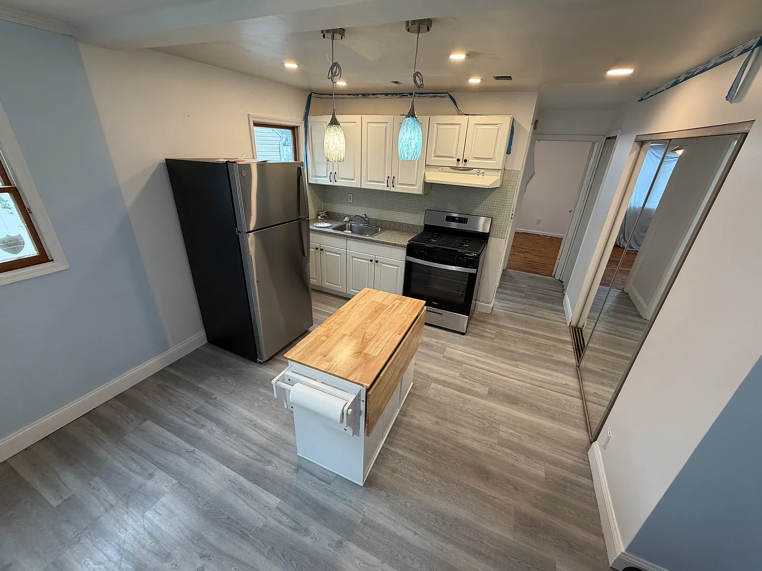 1 bed, 400 sqft, $2,150 — Photo 1