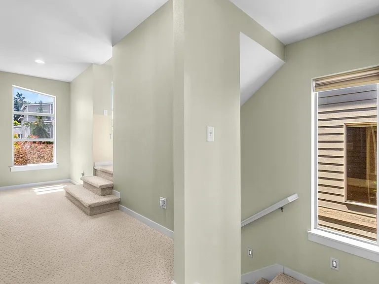 3062 Banks Ln SW — Photo 3