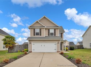 1220 Barn Owl Dr, Fayetteville, NC 28306