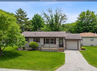 1615 W 7th Ave N, Clear Lake, IA 50428