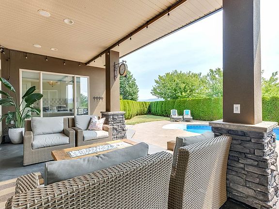5th image of 3105 Thacker Dr #6