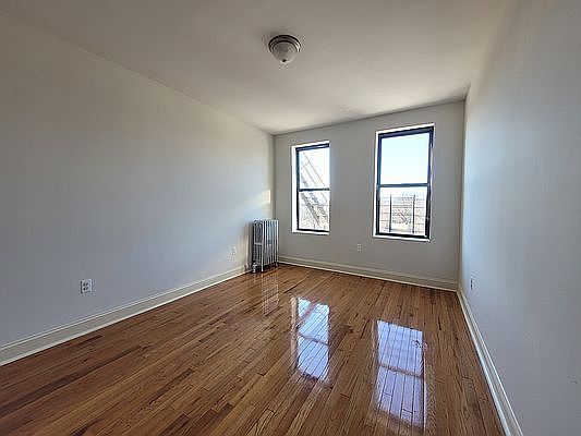 2nd image of 3521 Dekalb Ave APT B63