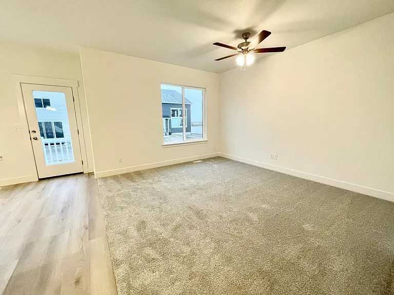 13529 S Langdon Dr W — Photo 2