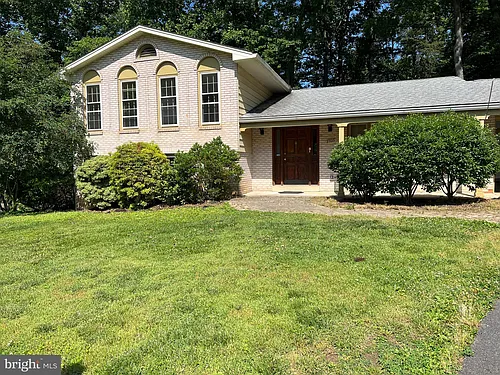 8523 Tysons Ct Photo 1