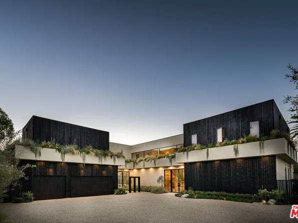 19171 Wells Dr, Tarzana, CA 91356