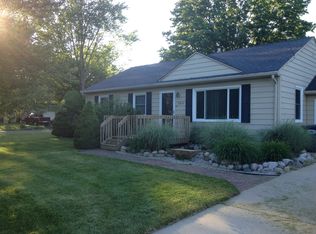 2210 W Osterhout Ave, Portage, MI 49024