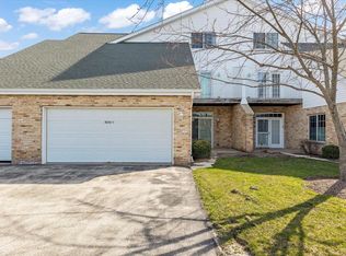 4232 Taylor Hbr E #1, Racine, WI 53403