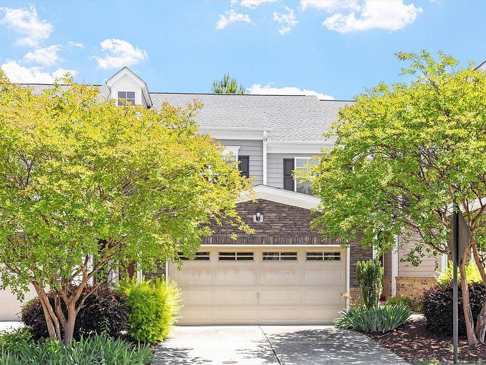 1st image of 633 Grace Hodge Dr