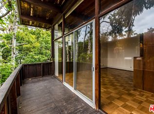 11616 Chenault St APT 1, Los Angeles, CA 90049