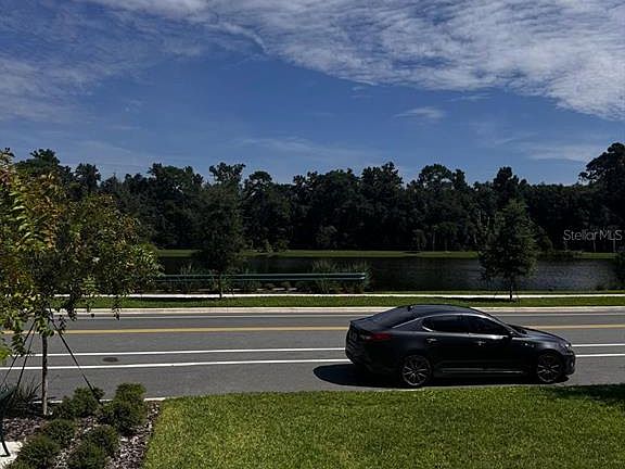 4th image of 2386 Celebration Blvd