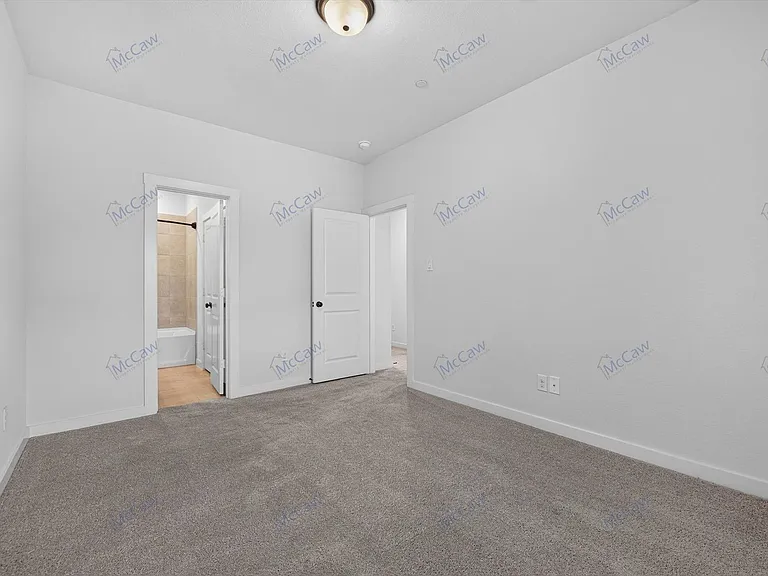 8728 Ice House Dr — Photo 14