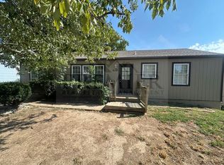 613 N Sunset Dr, Independence, MO 64050