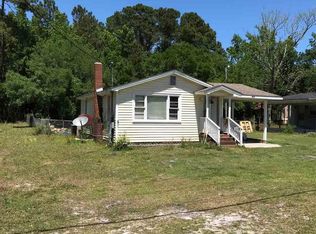 872 Martin Luther King Rd, Pawleys Island, SC 29585