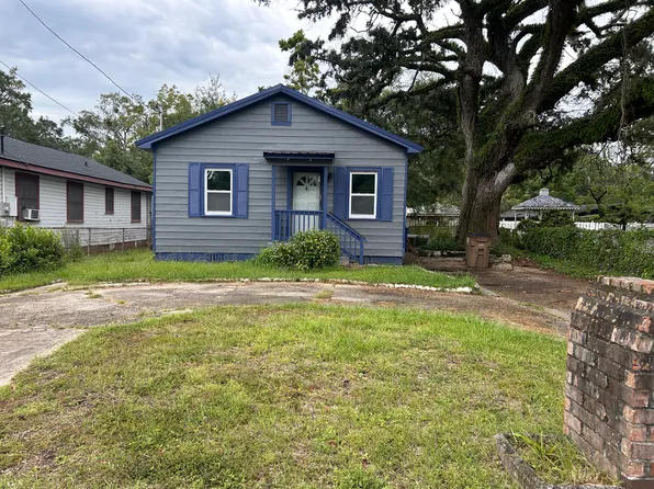 1605 Van Dorn St, Mobile, AL 36605