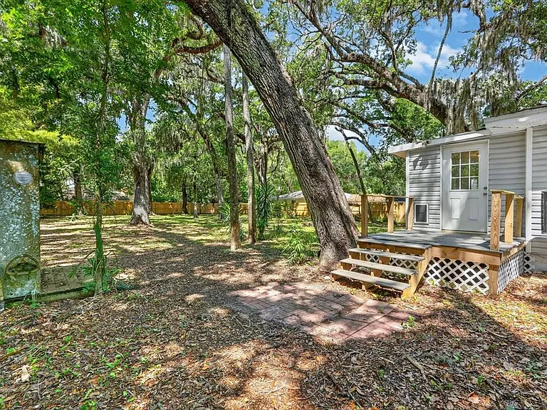 12 Dawson Dr — Photo 26