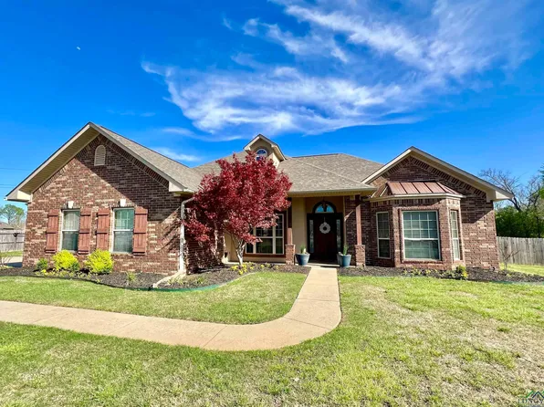 10 Bridlewood Dr, Texarkana, TX 75503