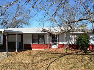 1617 Florence St, Arlington, TX 76010