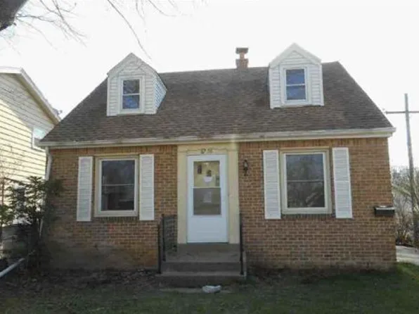 6716 N 58th St, Milwaukee, WI 53223