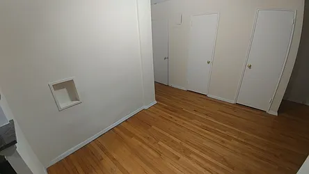 Rented by Metro Garden Realty NYC