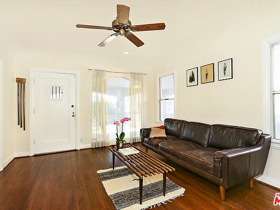 4th image of 3004 Finch St