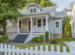 208 E Nelson Ave, Alexandria, VA 22301
