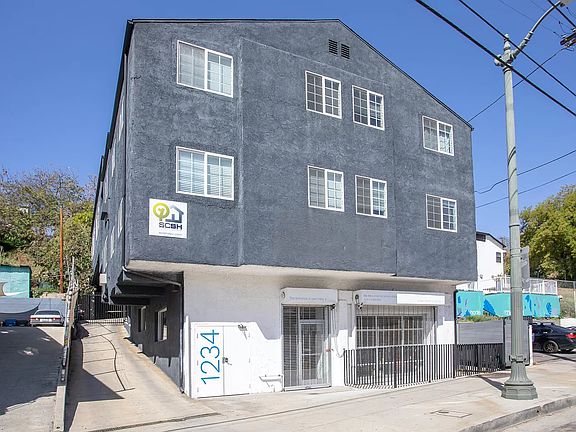 2nd image of 1234 W Sunset Blvd APT B