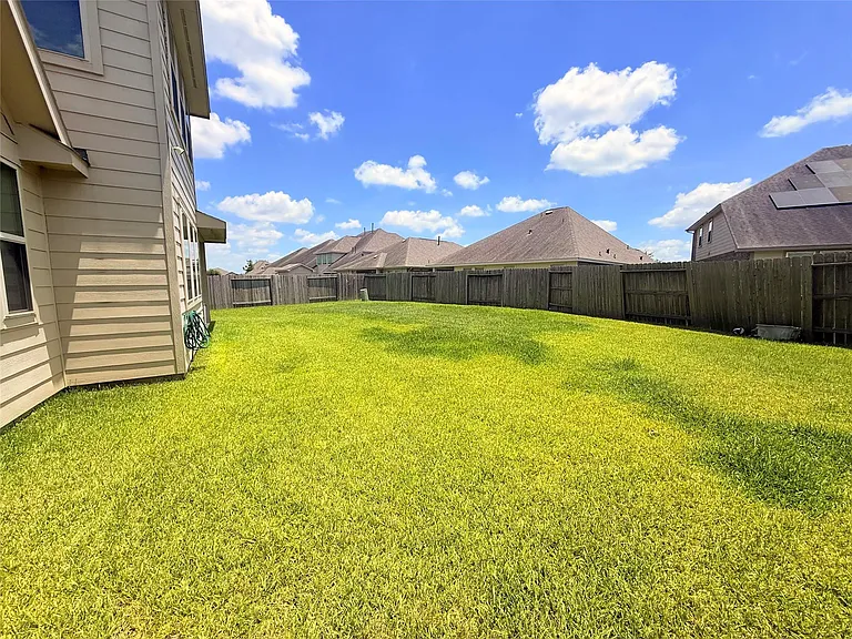 3119 Presley Jane Ct — Photo 23