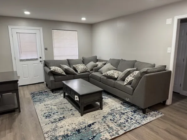 761 S Broad St, Mobile, AL 36603