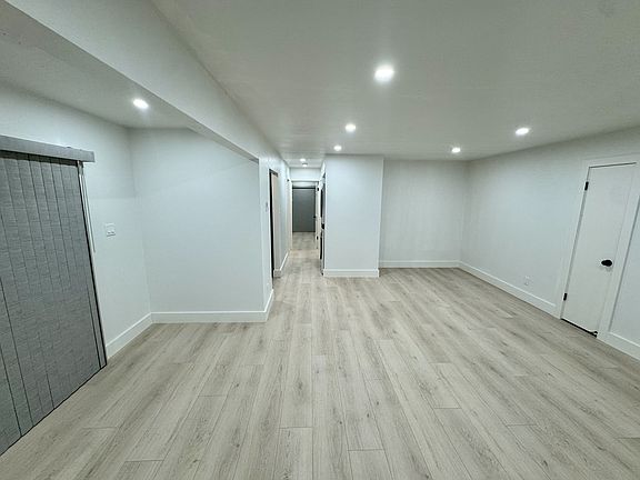 2nd image of 603 Woodside Way #1