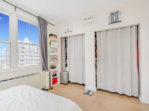 60 Oceana Drive West image 19 of 23