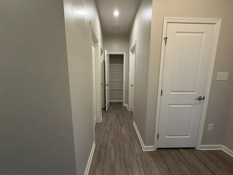 2125 Schmidt Dr — Photo 33